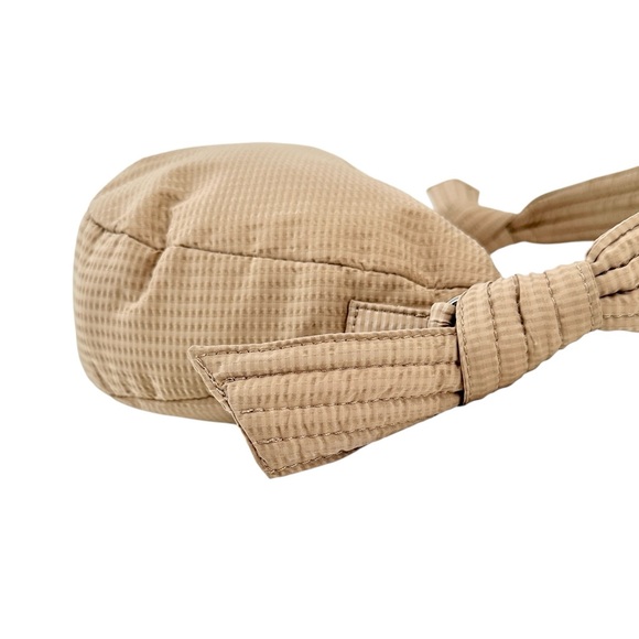 HVISK Moon Shoulder Bag - Beige Textured Knot Detail Shoulder Bag - Picture 9 of 16